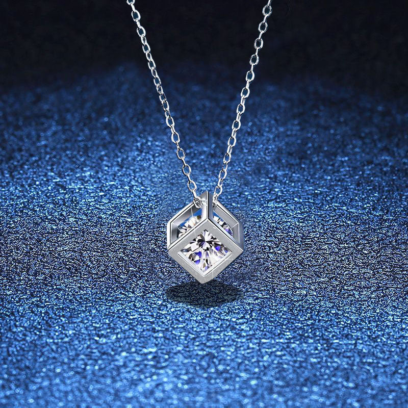 [Aetheris]GEOMETRIC SUGAR-CUBE MOISSANITE NECKLACE
