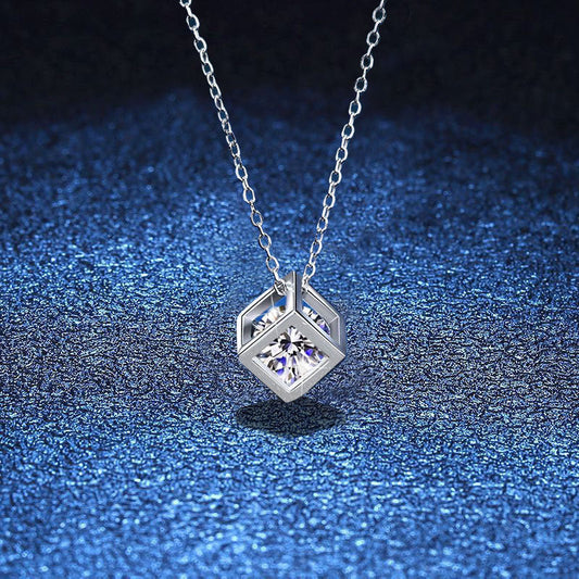 [Aetheris]GEOMETRIC SUGAR-CUBE MOISSANITE NECKLACE