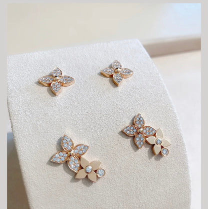 [Aetheris]STAR BLOSSOM STUD EARRINGS ROSE GOLD DIAMONDS