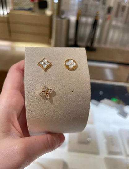 [Aetheris]STAR BLOSSOM STUD EARRINGS ROSE GOLD DIAMONDS