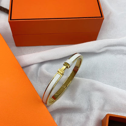 [Aetheris]CLASSIC HM CLIC WHITE 8MM ENAMEL BRACELET