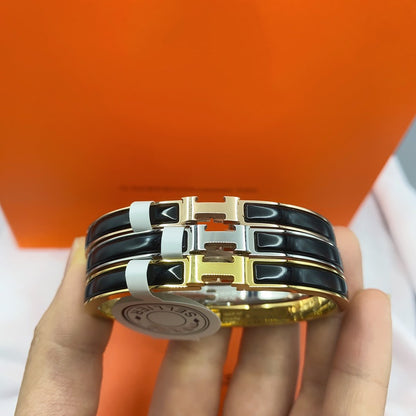 [Aetheris]CLASSIC HM CLIC BLACK 8MM ENAMEL BRACELET