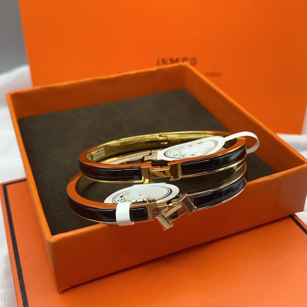 [Aetheris]CLASSIC HM CLIC BLACK 8MM ENAMEL BRACELET
