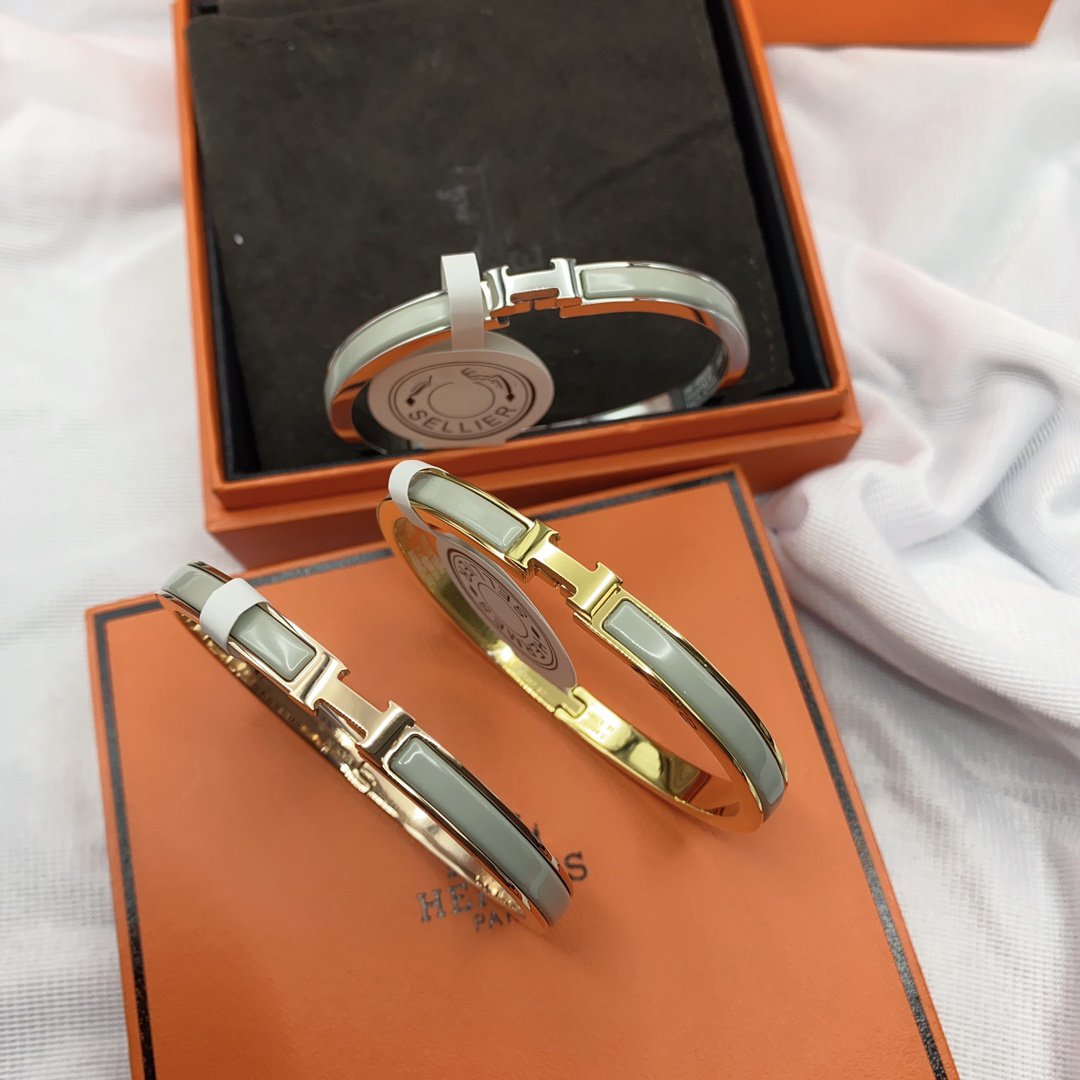 [Aetheris]CLASSIC HM CLIC GREEN 8MM ENAMEL BRACELET