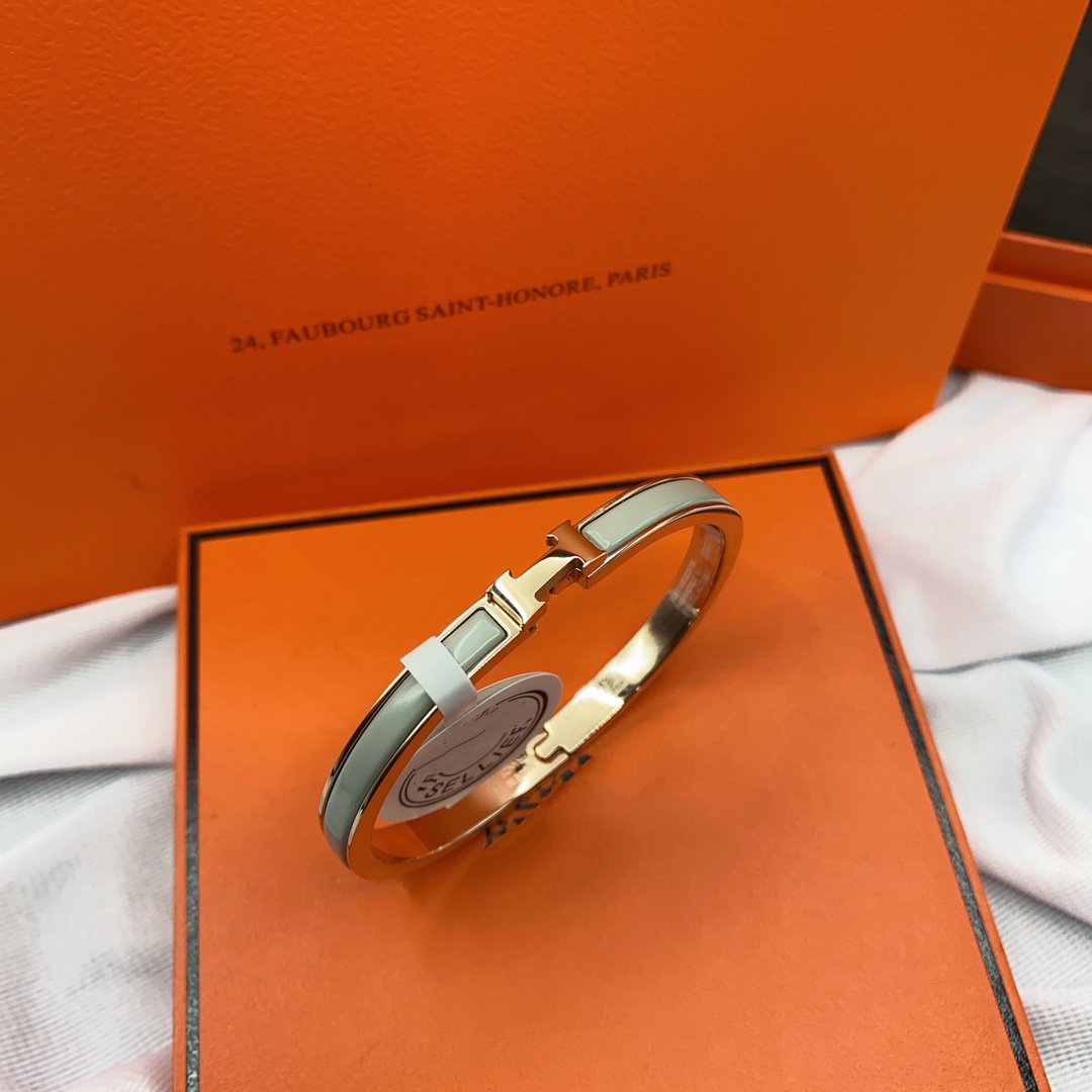 [Aetheris]CLASSIC HM CLIC GREEN 8MM ENAMEL BRACELET