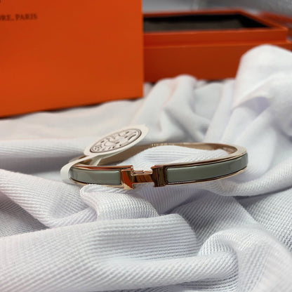 [Aetheris]CLASSIC HM CLIC GREEN 8MM ENAMEL BRACELET
