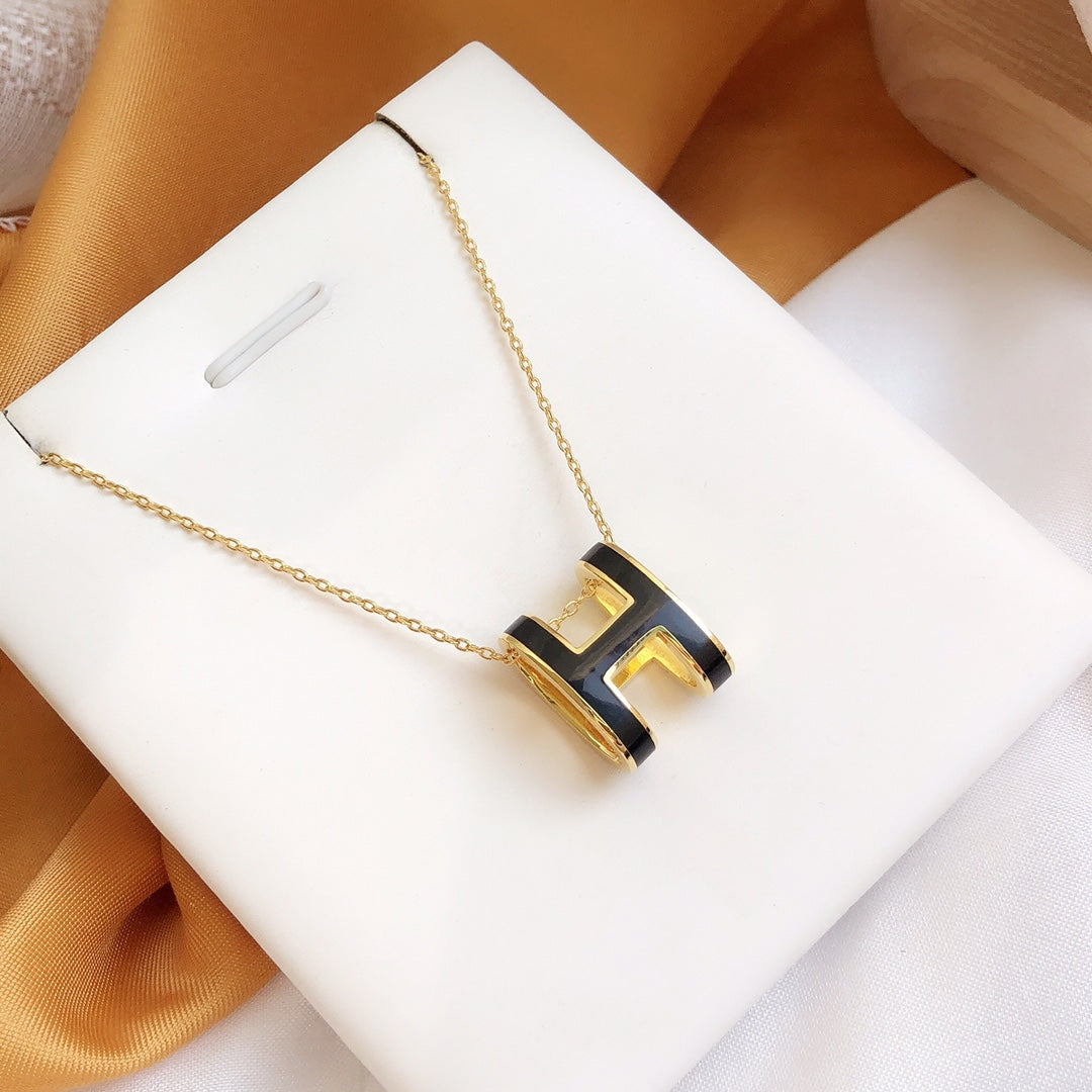 [Aetheris]HM CLIC BLACK ENAMEL GOLD NECKLACE