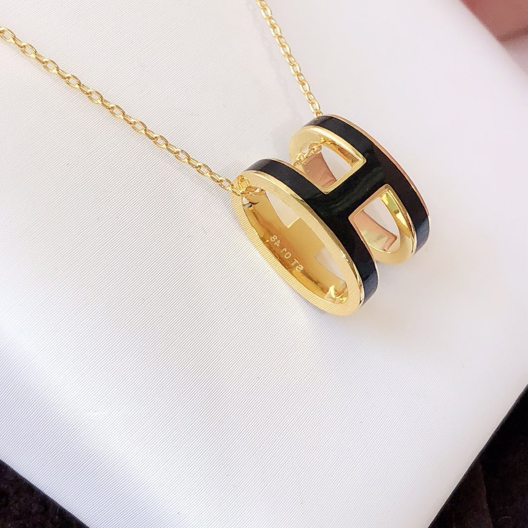 [Aetheris]HM CLIC BLACK ENAMEL GOLD NECKLACE