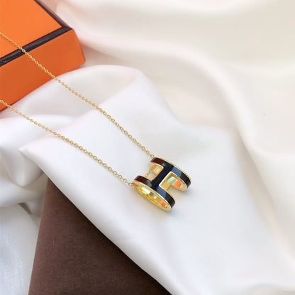 [Aetheris]HM CLIC BLACK ENAMEL GOLD NECKLACE