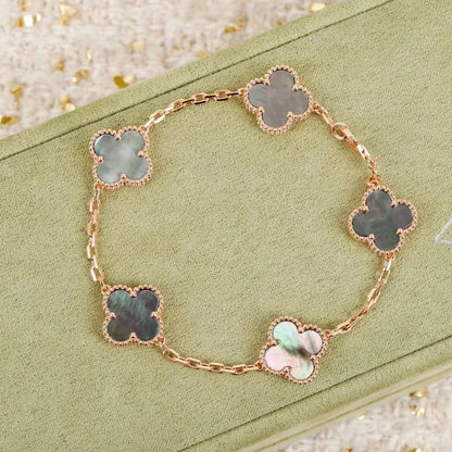 [Aetheris]LUCKY CLOVER 5-MOTIV-ARMBAND – KOLLEKTION GRAUES PERLMUTT