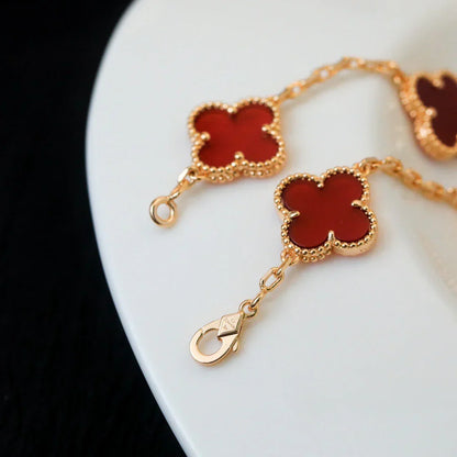[Aetheris]LUCKY CLOVER 5-MOTIF ARMBAND – KOLLEKTION ROTER KARNEOL