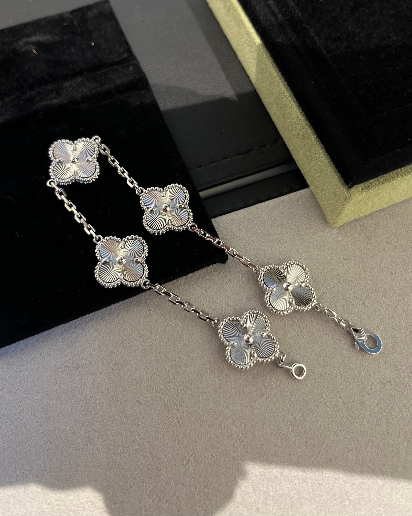 [Aetheris]LUCKY CLOVER 5-MOTIV ARMBAND - LASER COLLECTION